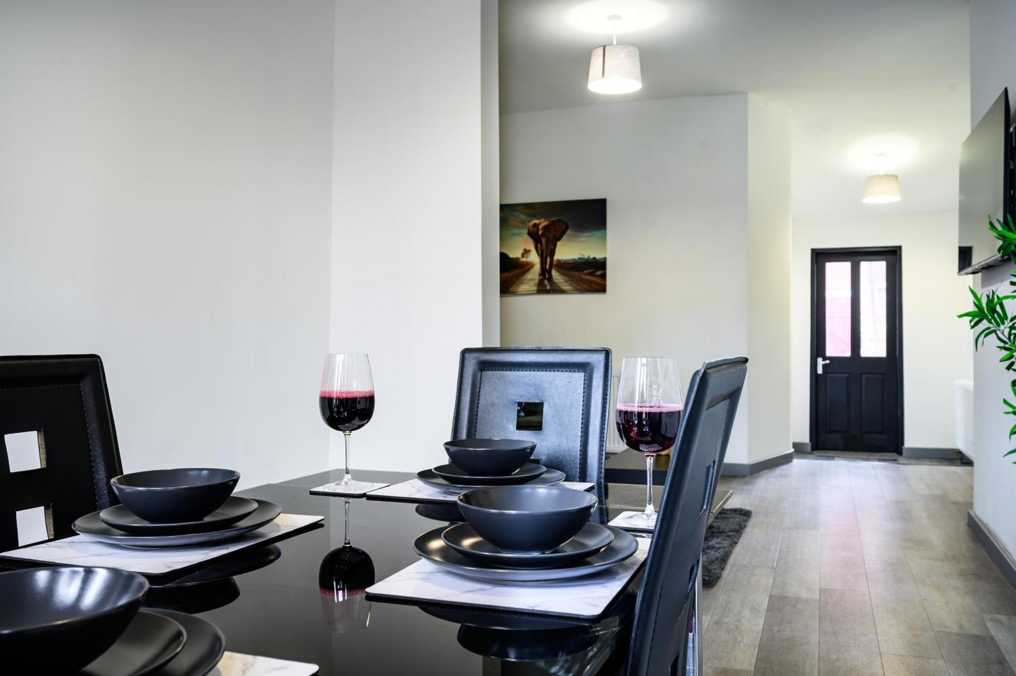 Manchester Serviced Accommodation Northernnightzzz - The Park Exteriör bild